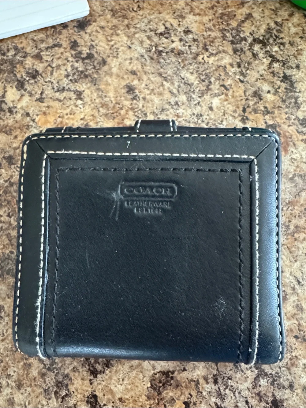 Coach Black Leather Men’s Card & Key Holder with Silver Buckle woman wallet